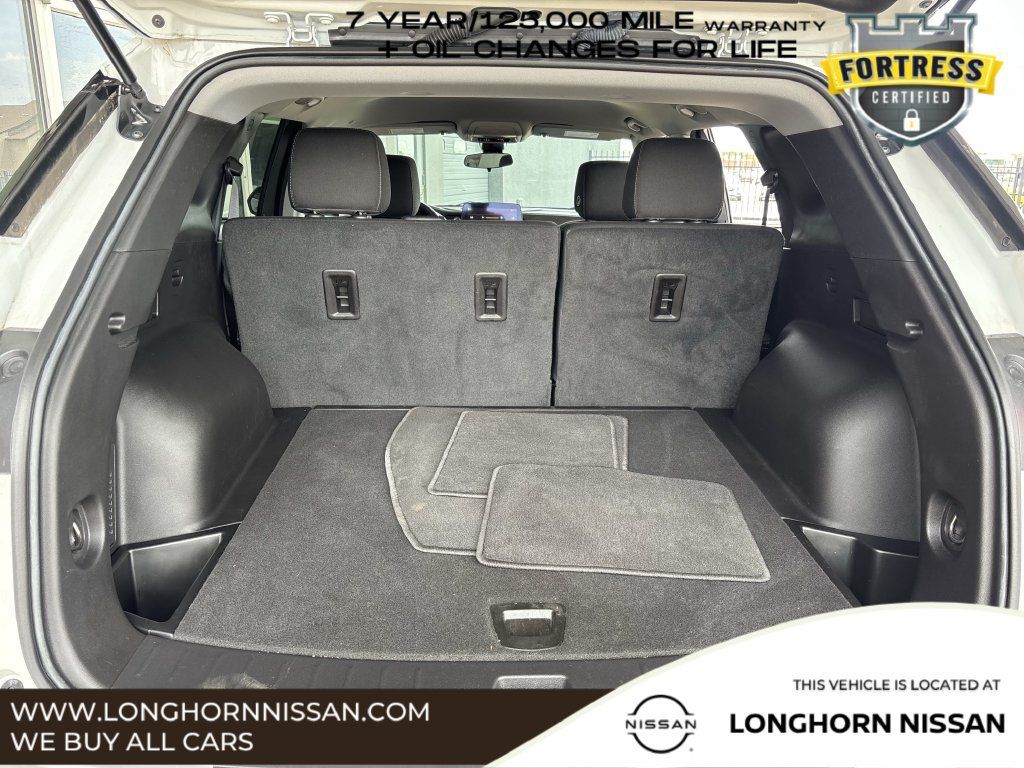 Used 2023 Chevrolet Blazer LT w/ Driver Confidence Package AWD/4WD image 26