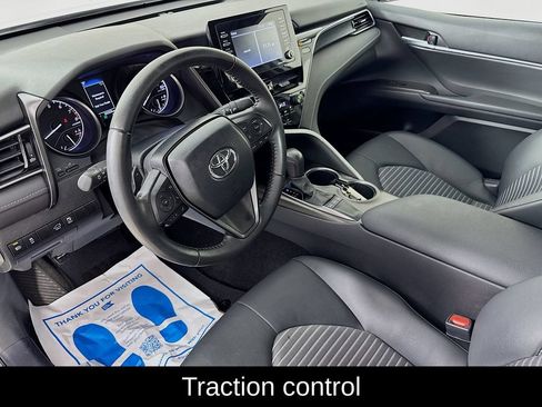 Used 2024 Toyota Camry SE w/ Convenience Package FWD image 10