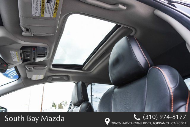 Used 2019 Subaru Crosstrek 2.0i Limited w/ Moonroof Package w/Navigation AWD/4WD image 24