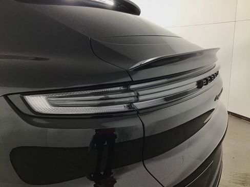 Certified 2025 Porsche Cayenne GTS image 16