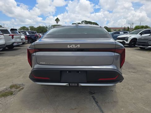 New 2026 Kia K4 FWD image 7