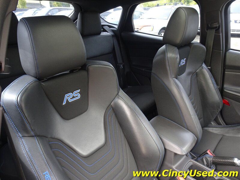 Used 2017 Ford Focus RS AWD/4WD image 19