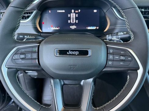 New 2026 Jeep Grand Cherokee Laredo X AWD/4WD image 15