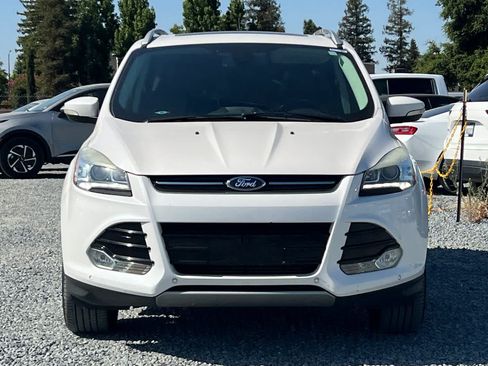 Used 2014 Ford Escape Titanium w/ Equipment Group 401A FWD image 11
