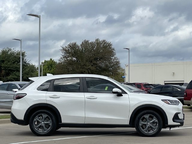 Used 2026 Honda HR-V LX image 3