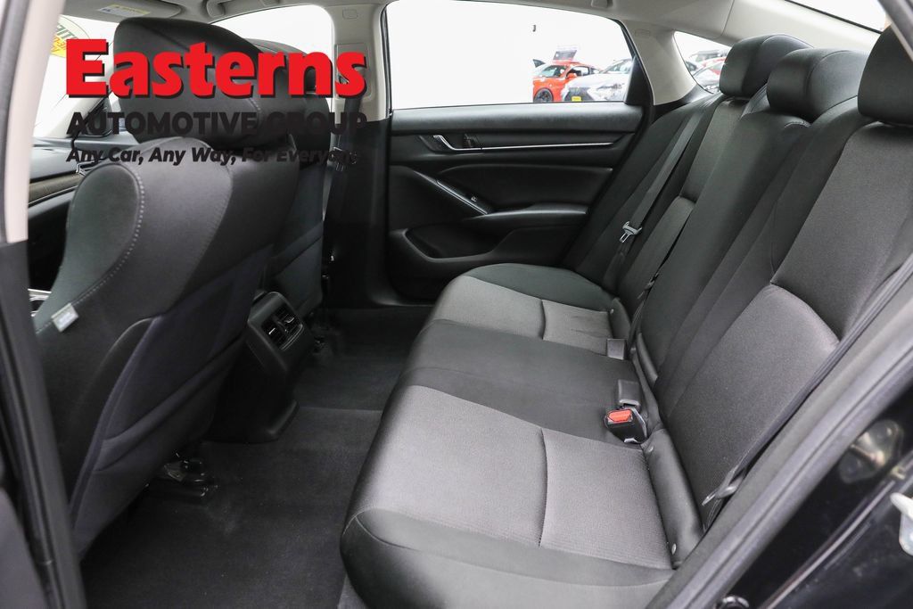 Used 2019 Honda Accord EX image 22