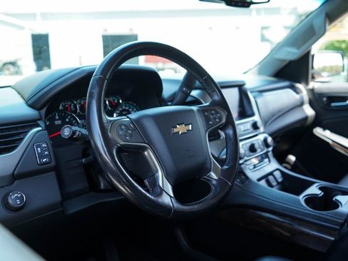 Used 2018 Chevrolet Tahoe LT image 7