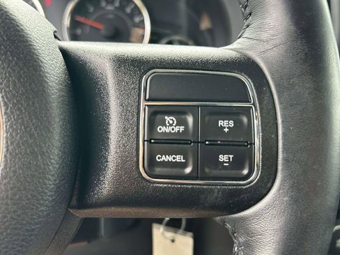 Used 2017 Jeep Wrangler Unlimited Sahara w/ Dual Top Group AWD/4WD image 21