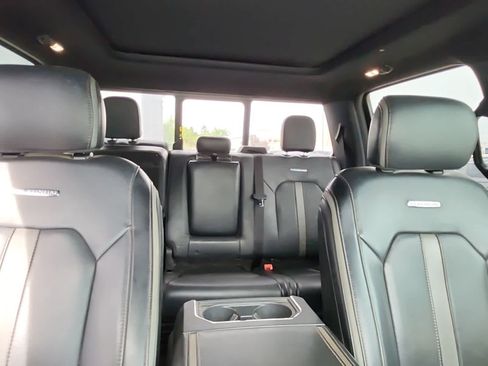 Used 2018 Ford F350 Platinum w/ Platinum Ultimate Package AWD/4WD image 20