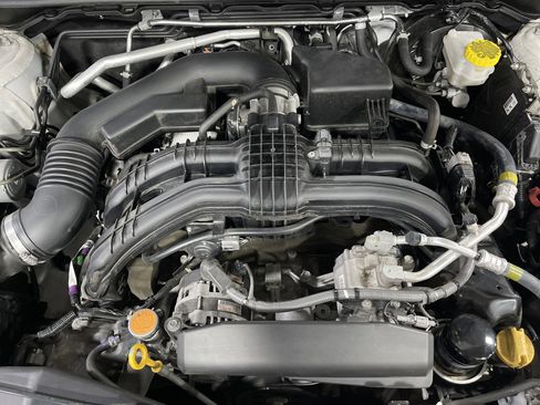 Used 2020 Subaru Impreza Premium image 14