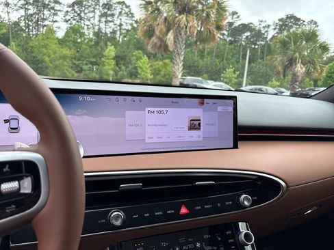 New 2026 Genesis GV70 2.5T Advanced AWD/4WD image 20