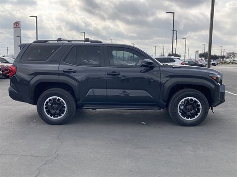 New 2026 Toyota 4Runner TRD Off-Road Premium image 4