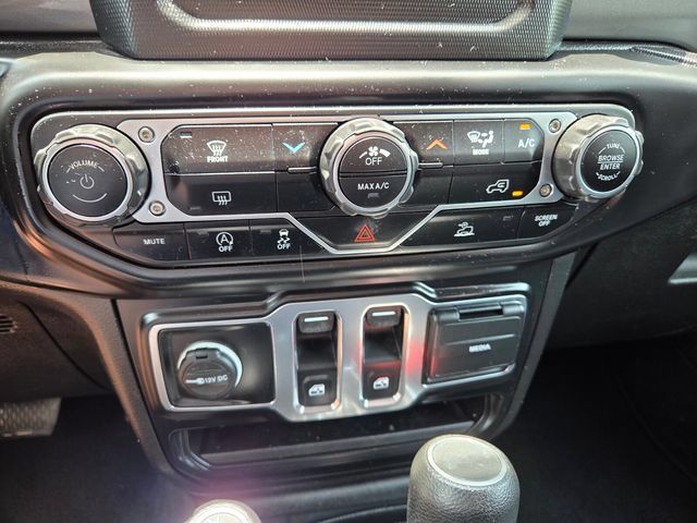 Certified 2023 Jeep Wrangler Sport AWD/4WD image 23