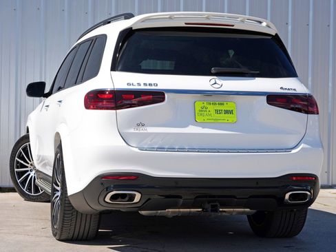 Used 2024 Mercedes-Benz GLS 580 GLS 580 w/ Night Package image 6
