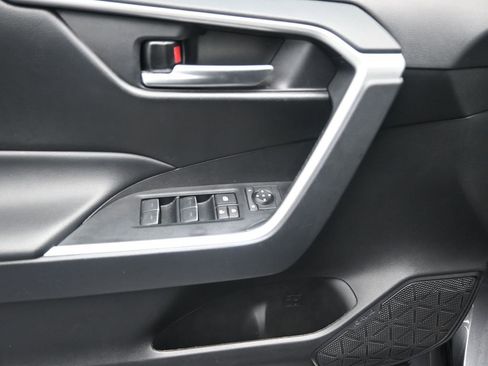 Used 2024 Toyota RAV4 XLE image 20