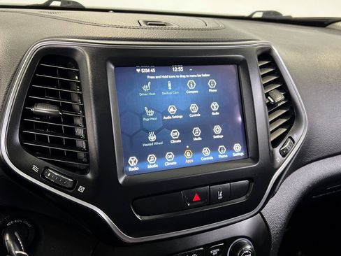 Used 2022 Jeep Cherokee Latitude w/ Sun & Sound Group image 38