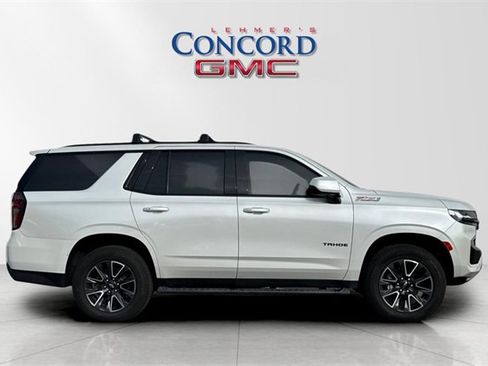 Used 2022 Chevrolet Tahoe Z71 w/ Luxury Package image 3