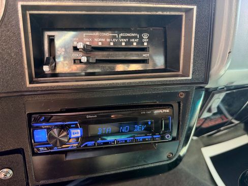 Used 1987 GMC Sierra 3500 4x4 Crew Cab image 30