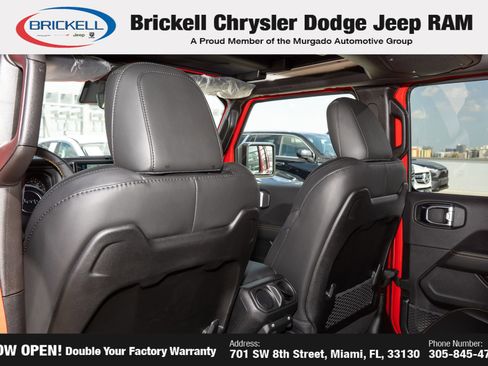 New 2025 Jeep Wrangler Unlimited Rubicon 392 image 17