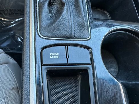 Used 2018 Hyundai Sonata SE image 33