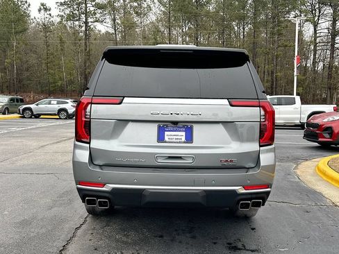 New 2026 GMC Yukon XL Denali w/ Sun & Power Step Package AWD/4WD image 15
