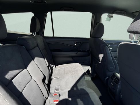 Certified 2022 Honda Pilot Sport image 29