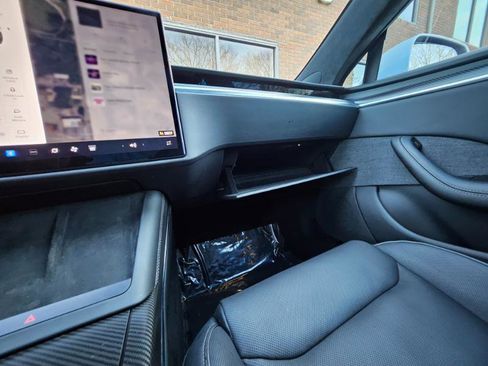 Used 2023 Tesla Model S Plaid image 53