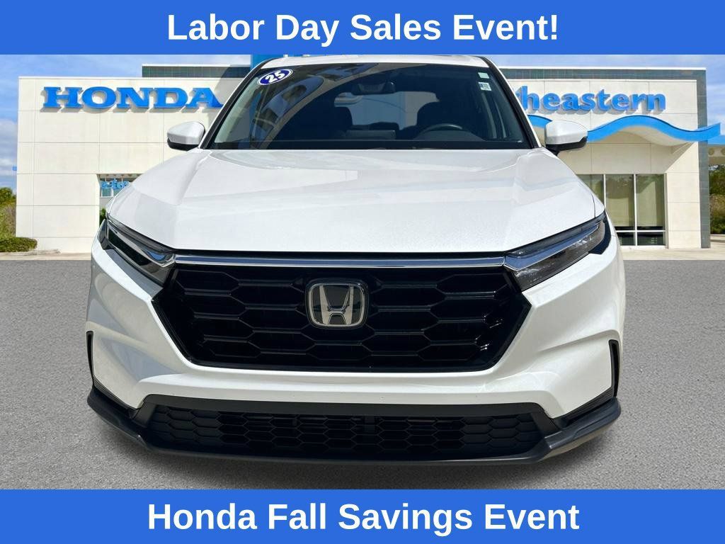 Used 2025 Honda CR-V EX image 2