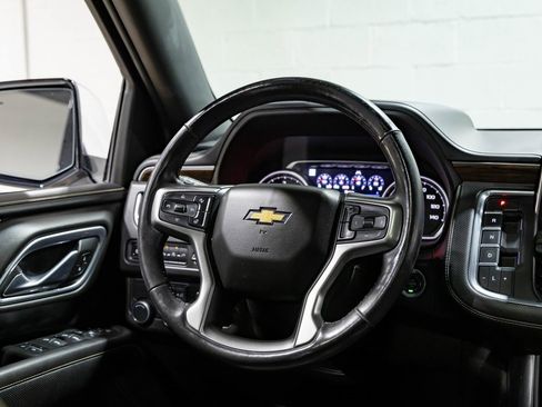 Used 2021 Chevrolet Tahoe Premier w/ Premium Package image 40