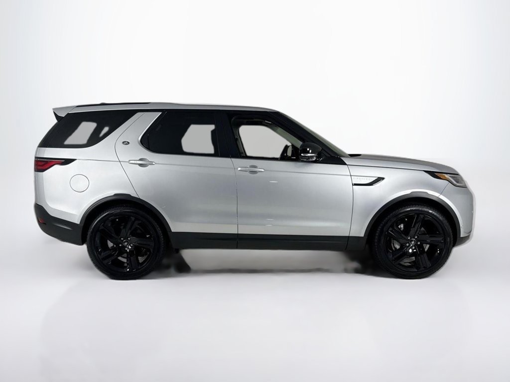 Used 2024 Land Rover Discovery S AWD/4WD image 6