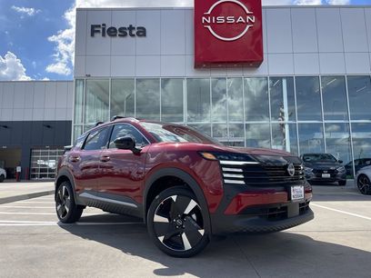 New 2026 Nissan Kicks SR w/ Cold Weather Package