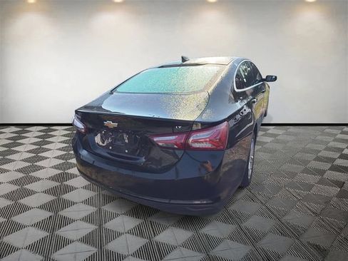 Used 2022 Chevrolet Malibu LT FWD image 7