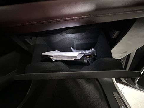 Used 2024 Cadillac Escalade Sport Platinum image 28