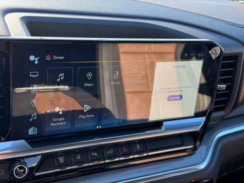 Used 2024 Chevrolet Silverado 3500 High Country w/ High Country Premium Package image 28