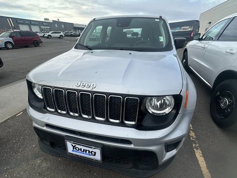 Used 2021 Jeep Renegade Sport image 8