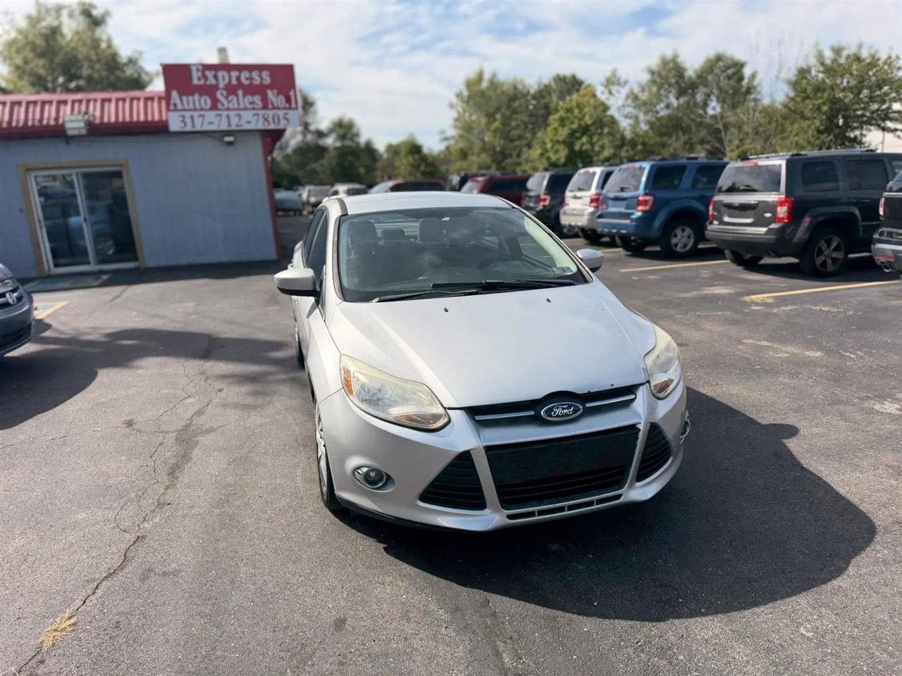Used 2012 Ford Focus SE FWD image 3
