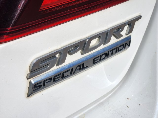 Used 2017 Honda Accord Sport Special Edition image 10