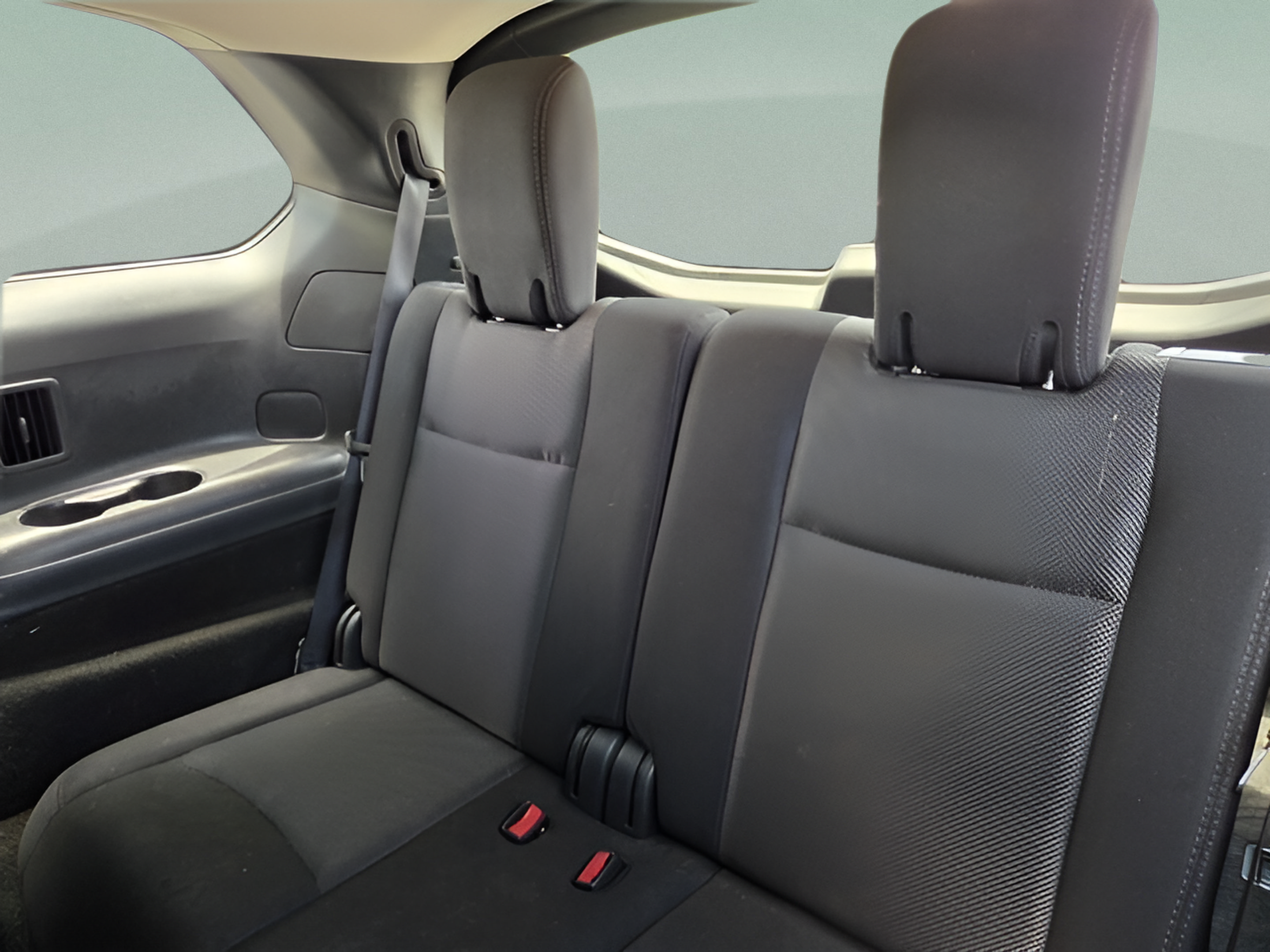 Used 2020 Nissan Pathfinder SV AWD/4WD image 9