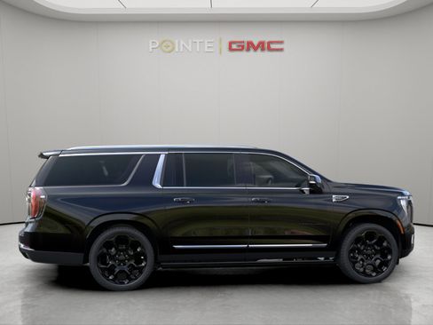New 2026 GMC Yukon XL Denali w/ Denali Reserve Package AWD/4WD image 5