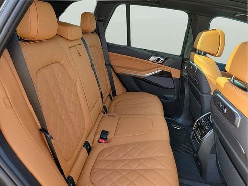 New 2026 BMW X5 M60i AWD/4WD image 17