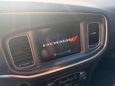 Used 2018 Dodge Charger GT image 29