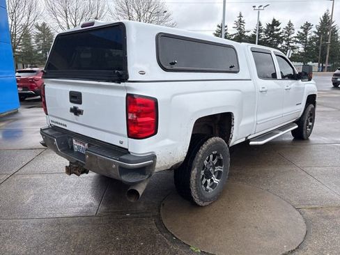 Used 2016 Chevrolet Silverado 2500 LT w/ LT Convenience Package image 9