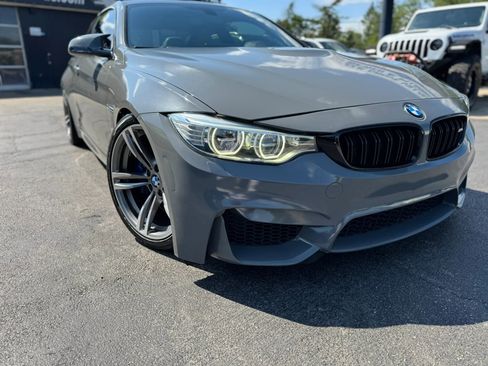 Used 2017 BMW M4 Coupe RWD image 13