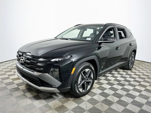 Used 2025 Hyundai Tucson SEL FWD image 7
