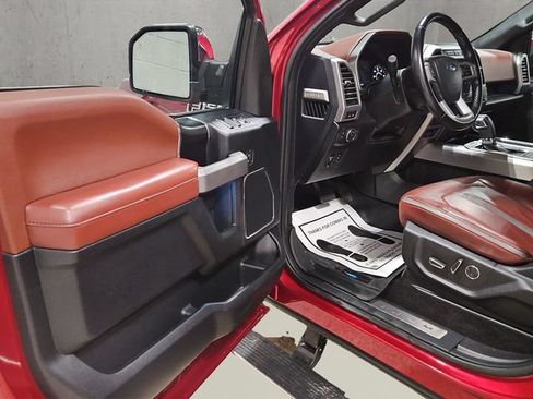 Certified 2018 Ford F150 Platinum w/ Equipment Group 701A Luxury AWD/4WD image 11