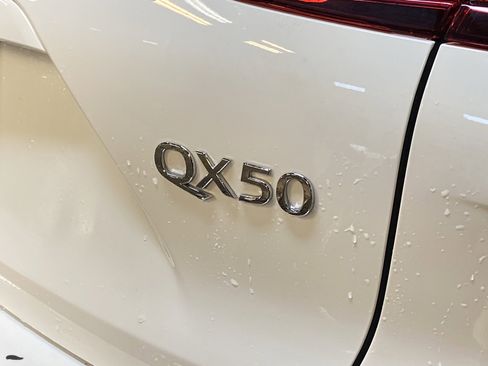 Used 2025 INFINITI QX50 Luxe AWD/4WD image 33