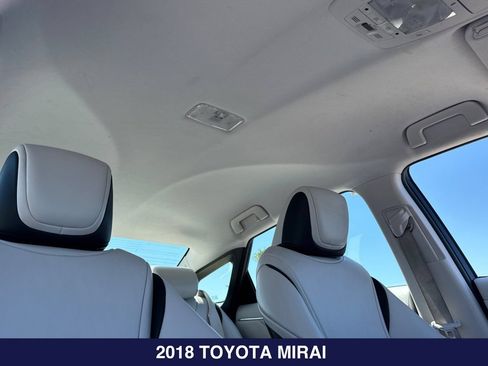 Used 2018 Toyota Mirai FWD image 17