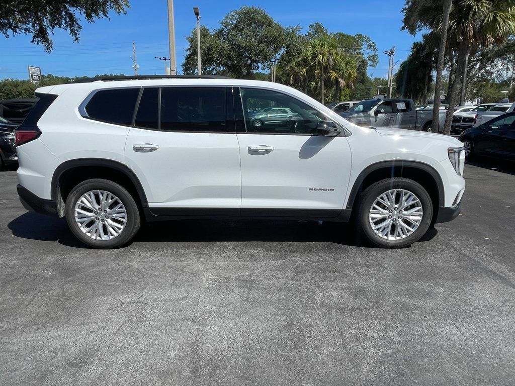 Used 2026 GMC Acadia Elevation w/ Elevation Premium Package FWD image 7