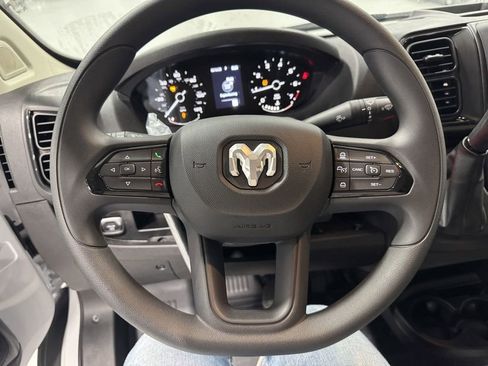 New 2024 RAM ProMaster 3500 w/ Convenience Group FWD image 20