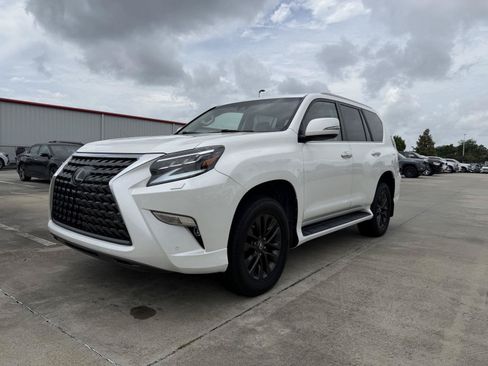 Used 2020 Lexus GX 460 Premium w/ Premium Package AWD/4WD image 3